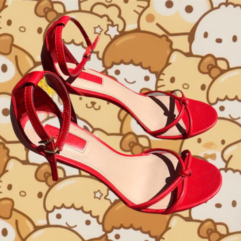 RED STRAPPY ANKLE HEELS